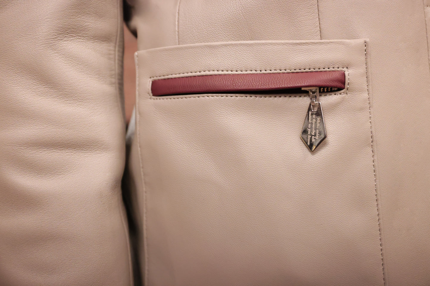 【レザージャケット】勢いを愛す(3色)