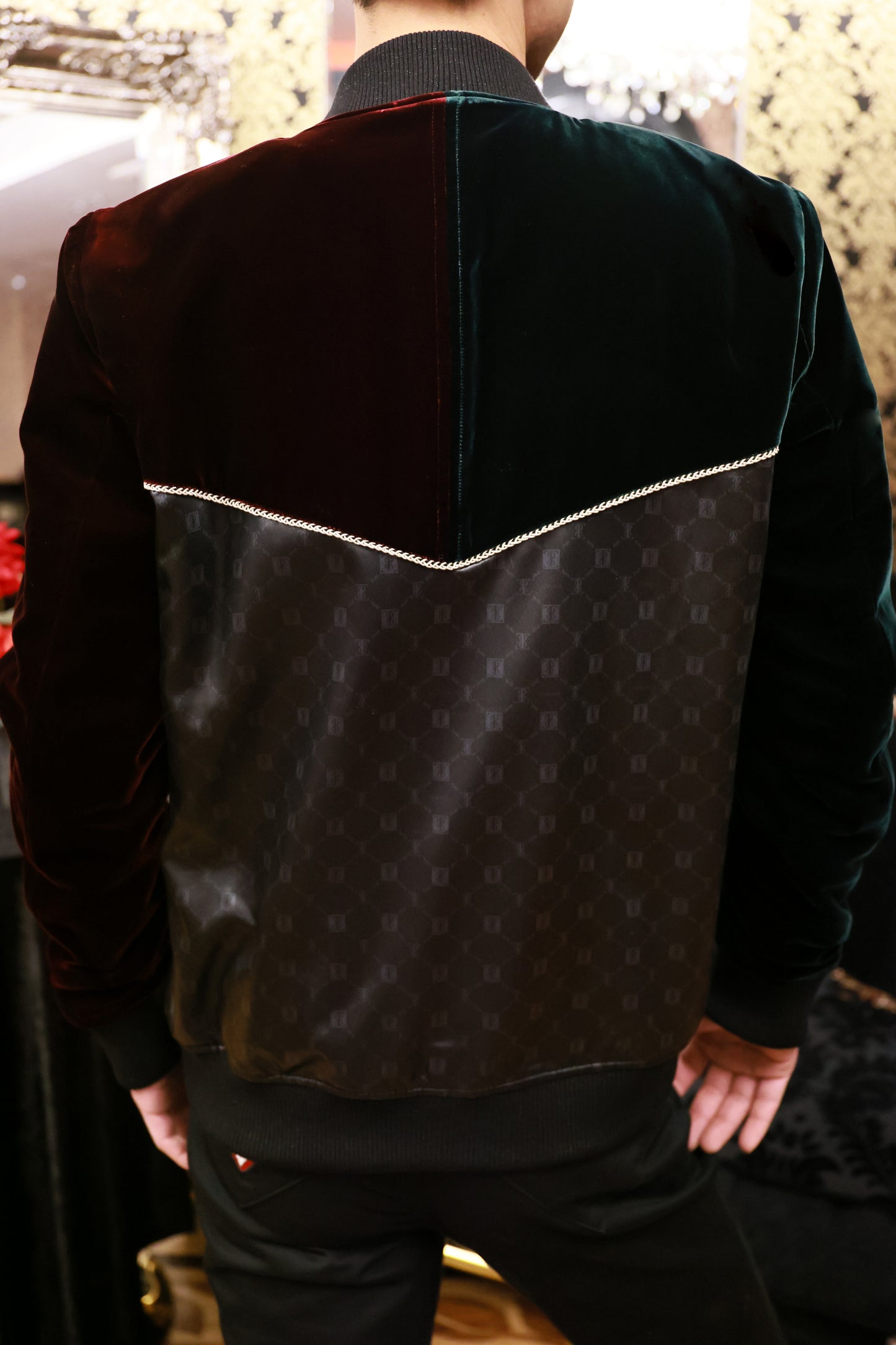 【ブルゾン】王の幻想曲